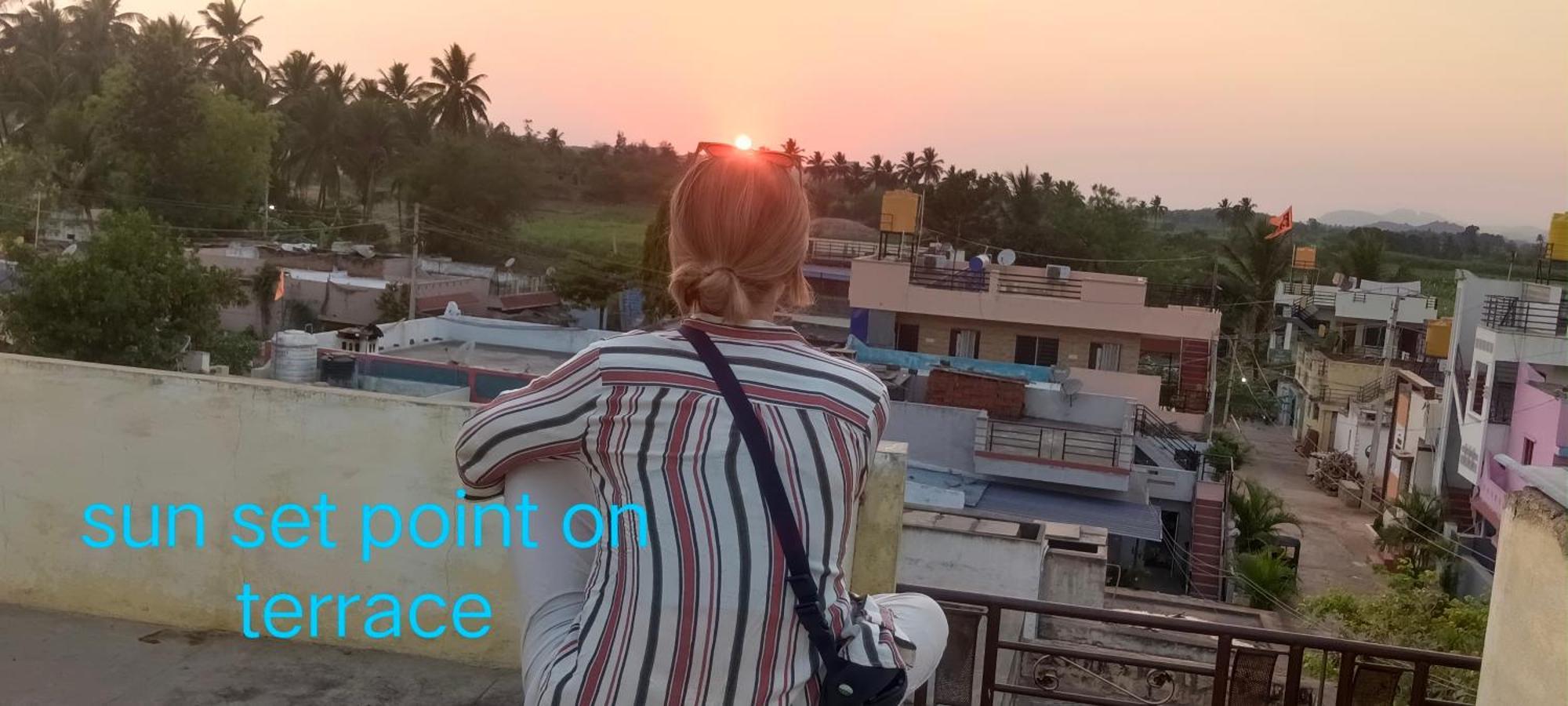 Lohit Homestay 亨比 外观 照片